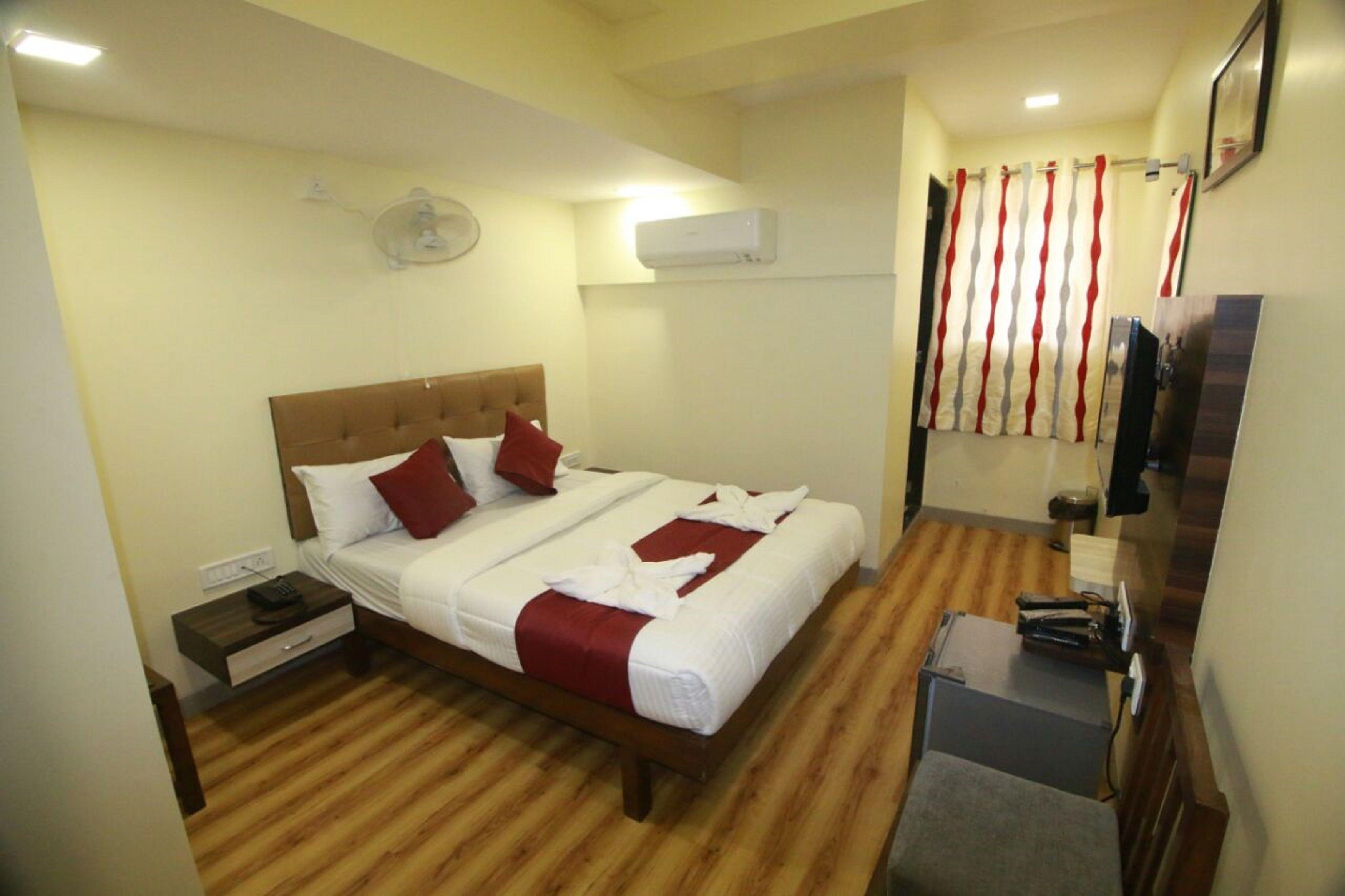 Hotel Alfa International Near Nanavati Hospital Mumbai Near Airport Mumbai Near Juhu Beach — Photos 3